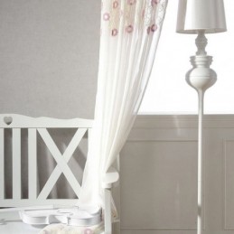 Nordisk Broderad Tyllgardin Måttbeställd Gardin Blommig Voile Transparent Vardagsrum