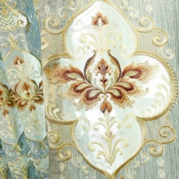 Mössad Chenillegardin Med Broderi I Europeisk Stil, Fönsterbehandling Med Blommor