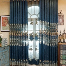 Mönstrad Chenillegardin Med...