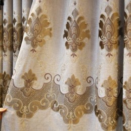 Måttbeställd Gardin Broderad I Europeisk Stil
