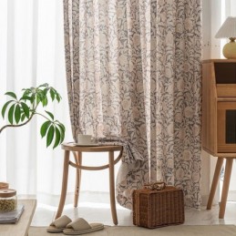 Amerikanskt Tryckt Gardin...