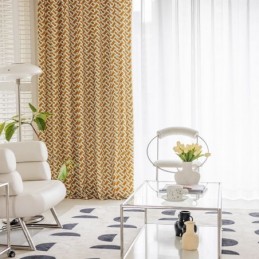 Mönstrade Chenillegardiner...