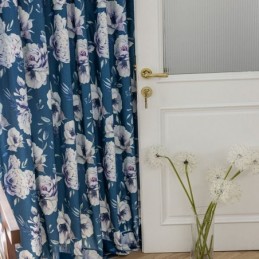 Blommigt Mönstrad Gardin Måttbeställd Gardin I Bomull I Nordisk Stil