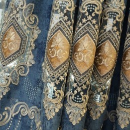 Måttbeställd Chenillegardin Med Broderi Av Europeiskt Blommönster För Vardagsrum Och Sovrum