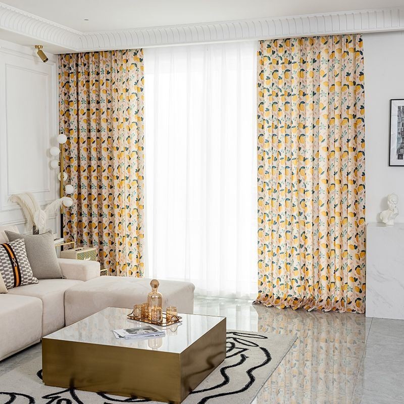 Måttbeställd Bomullsgardin Med Frukttryck, Nordiskt Tryck