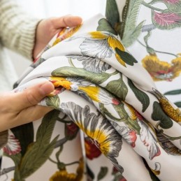 Lövtryckta Gardiner I Amerikansk Stil I Polyester