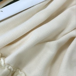 Enfärgade Skarvgardiner I Chenille I Nordisk Stil För Vardagsrum Och Sovrum