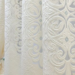 Gardiner I Europeisk Stil Som Mörklägger Vardagsrummet Och Sovrummet