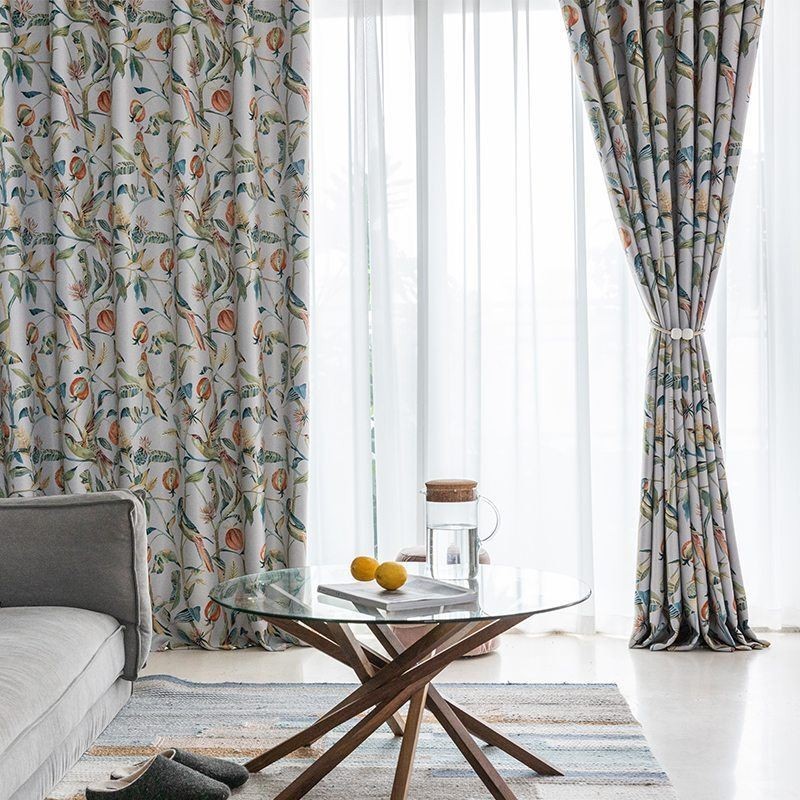 Mönstrade Gardiner Amerikanska Växter Och Fåglar Mörkläggning