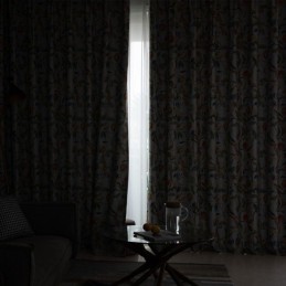 Mönstrade Gardiner Amerikanska Växter Och Fåglar Mörkläggning