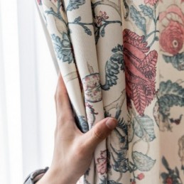 Mönstringsgardiner I Polybomull Mönstringsgardiner Med Amerikanskt Blommönster