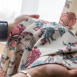 Mönstringsgardiner I Polybomull Mönstringsgardiner Med Amerikanskt Blommönster