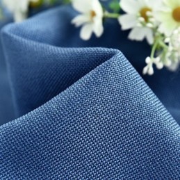 Sammetsgardiner I Enfärgade Mörkläggningsgardiner För Vardagsrum