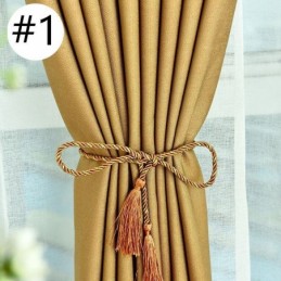 Sammetsgardiner I Enfärgade Mörkläggningsgardiner För Vardagsrum